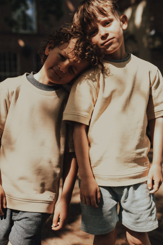 Baje Studio T-shirt - Vic - Taupe cafe