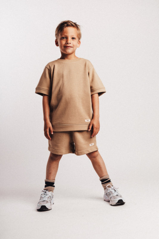 Baje Studio T-shirt - Vic - Taupe cafe